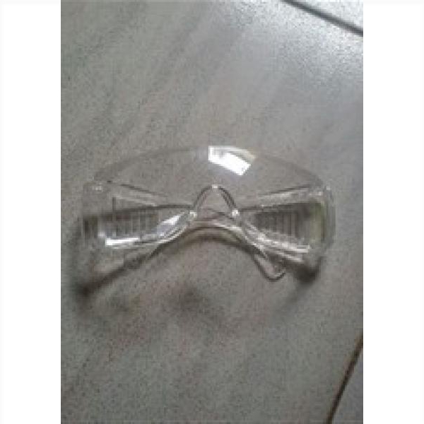 Kính bảo hộ lao động 3M 1611