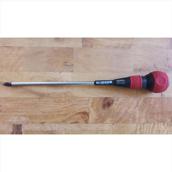 Tua vít cầm tay VESSEL